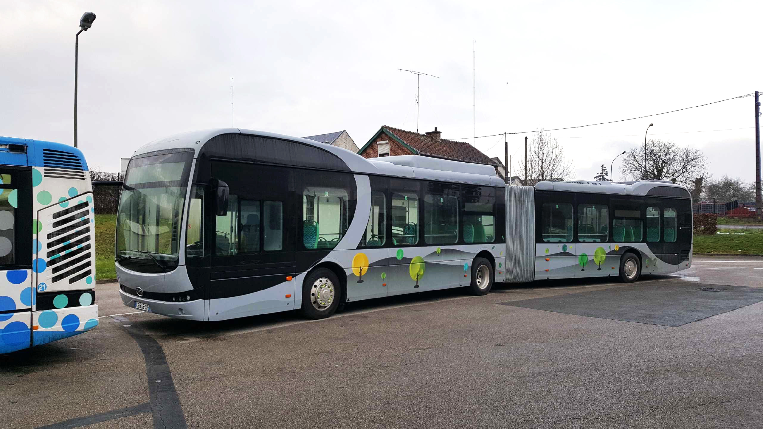 Bus pastel - Agglomération du Saint Quentinois